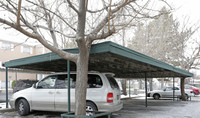 Richmond Apartments in Midvale, UT - Foto de edificio - Building Photo