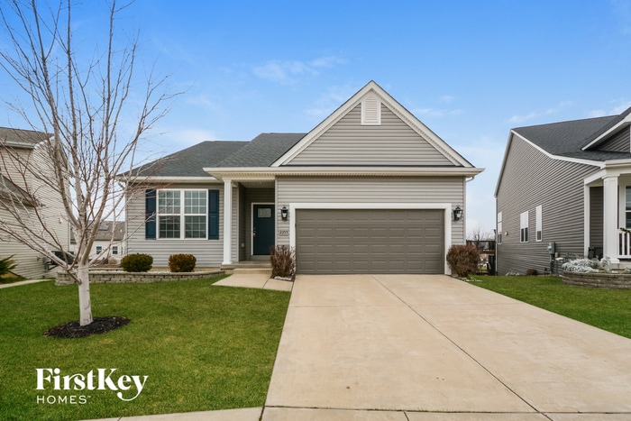 2357 Banon Dr in St. Charles, MO - Building Photo