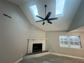 1201 S 26th St in Rogers, AR - Building Photo - Building Photo