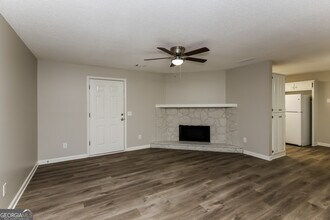 2535 Valient Dr in Cumming, GA - Building Photo - Building Photo