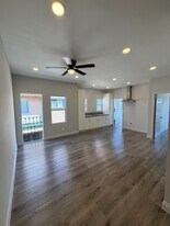 1044 W 42nd Pl, Unit 1 in Los Angeles, CA - Building Photo