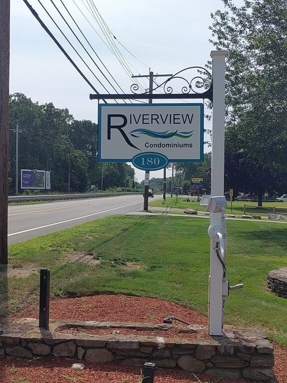 property at 180 Tyngsboro Rd