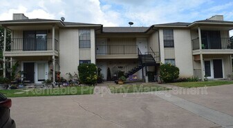 118 Stagecoach Trail in Willow Park, TX - Building Photo