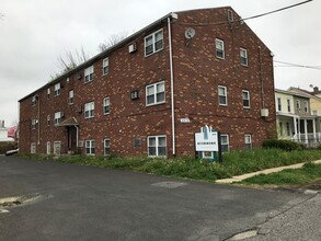 Downing Apartments in Philadelphia, PA - Building Photo - Building Photo