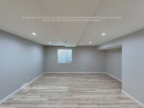 8767 16th St, Unit 611 in Greeley, CO - Foto de edificio - Building Photo