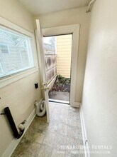 2024 Emerald St in Eugene, OR - Building Photo - Building Photo