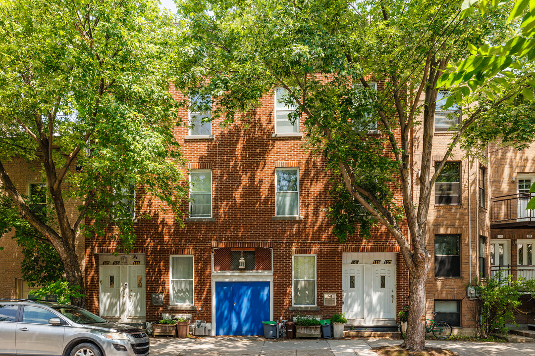 137 Rose-De-Lima Rue in Montréal, QC - Building Photo