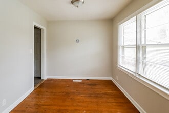 433 Orchid Rd in Birmingham, AL - Foto de edificio - Building Photo