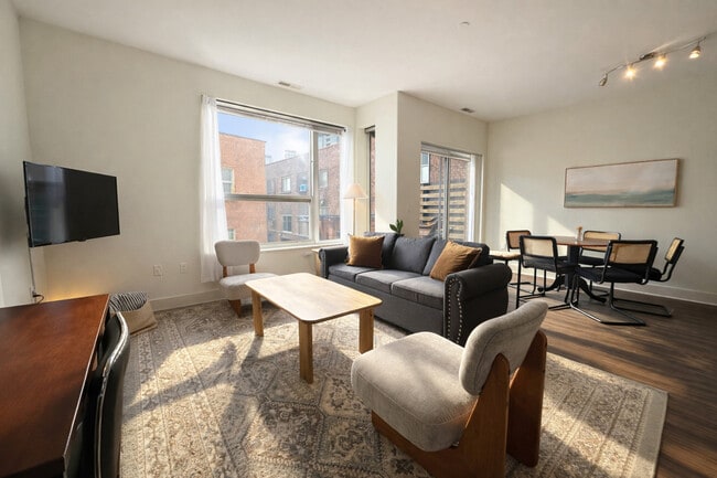 property at 1040 N Cass St