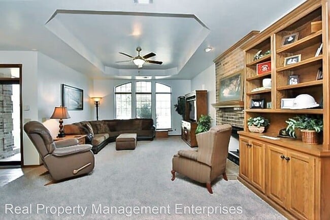 617 Wicket Pl photo'