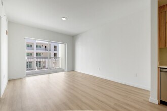 1710 N J Ter, Unit Ab in Lake Worth Beach, FL - Building Photo - Building Photo