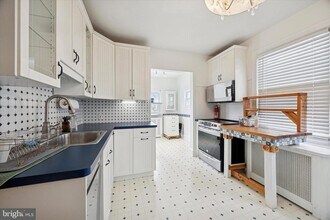 74 Drexel Ave in Lansdowne, PA - Building Photo - Building Photo