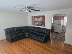 5757 N Elston Ave, Unit 1F in Chicago, IL - Building Photo - Building Photo