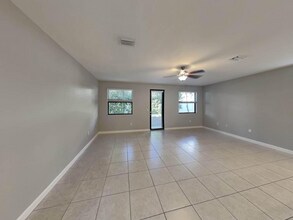 3454 W 110th St in Hialeah, FL - Building Photo - Building Photo