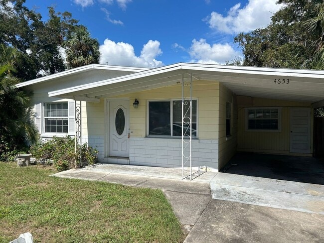 4653 23rd Ave S in St. Petersburg, FL - Building Photo - Building Photo