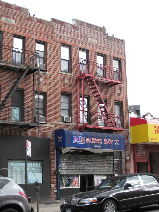 46-15 48th Ave in Woodside, NY - Building Photo - Building Photo