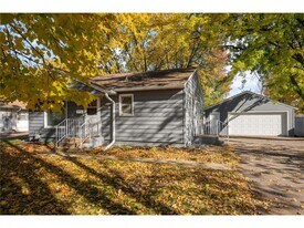 6724 Scott Ave N in Minneapolis, MN - Building Photo