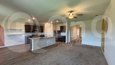 2012 Canterbury Dr in Seagoville, TX - Building Photo - Building Photo