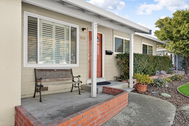 899 Ebbetts Dr in Campbell, CA - Building Photo - Building Photo