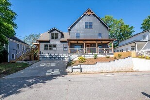 767 Terry St SE in Atlanta, GA - Building Photo