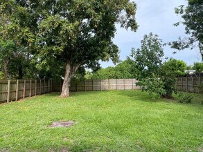 2009 NW 21st Ave in Fort Lauderdale, FL - Building Photo - Building Photo