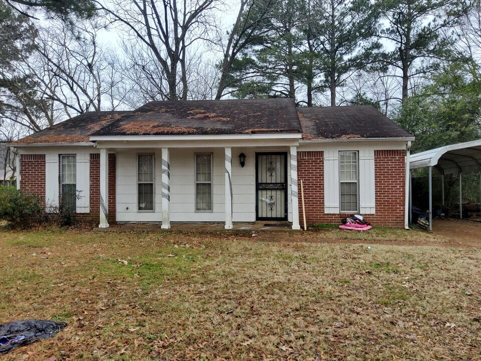 2149 Morning Vista Dr in Memphis, TN - Building Photo