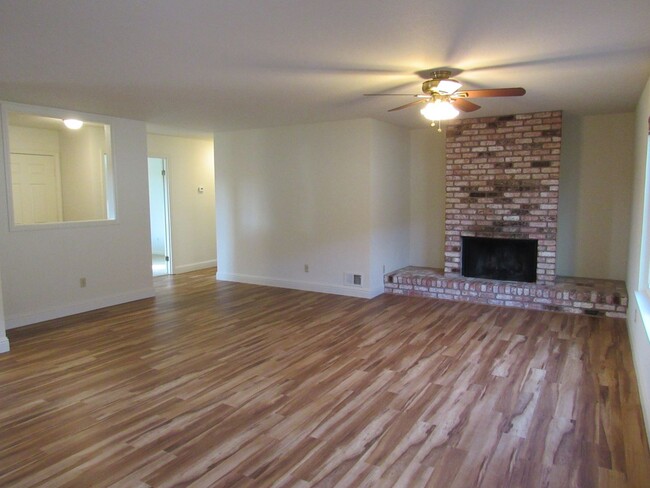 458 Cloudview Dr in Watsonville, CA - Building Photo - Building Photo