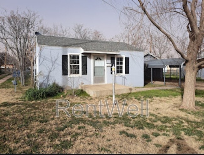 430 E Lubbock St in Slaton, TX - Building Photo - Building Photo