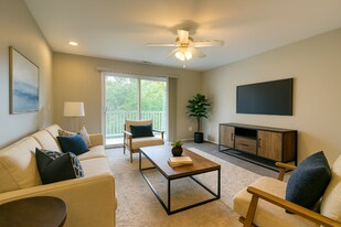 46 Township Line Rd in Elkins Park, PA - Building Photo