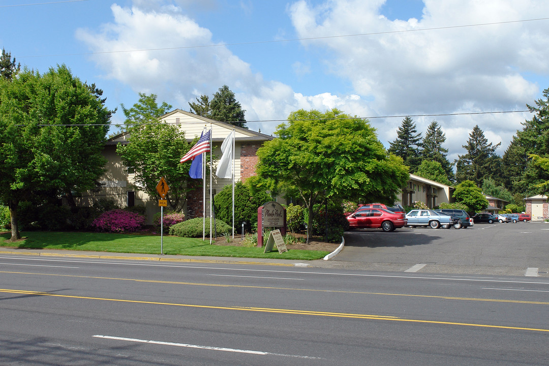 Menlo Park Apartments in Portland, OR - Building Photo