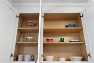 1428 North Ave, Unit SI ID1309882P in Waukegan, IL - Building Photo - Building Photo