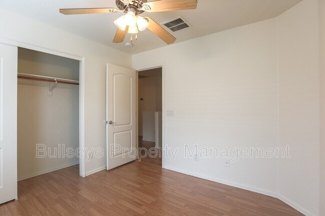 property at 3746 E Larson Ln
