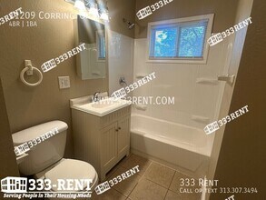 11209 Corrington Ave in Kansas City, MO - Building Photo - Building Photo