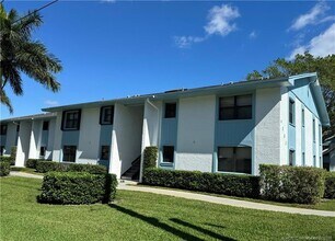 4885 SE Capstan Ave, Unit Unit 27 in Stuart, FL - Building Photo - Building Photo