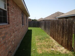 2312 Pheasant Ln in College Station, TX - Building Photo - Building Photo