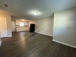 322 E Sumter St in Shelby, NC - Building Photo - Building Photo