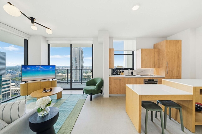 11 NE 6th St, Unit FL29-ID1399871P in Miami, FL - Building Photo - Building Photo