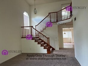 4725 Country Hls Dr in Antioch, CA - Building Photo - Building Photo