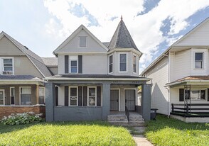 734 Parker Ave in Toledo, OH - Building Photo