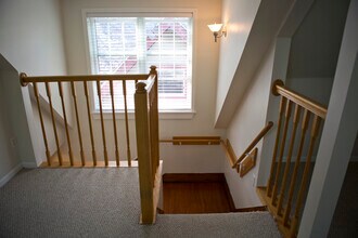 225 Buell St, Unit 2 in Madison, WI - Foto de edificio - Building Photo
