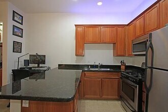 50670 Santa Rosa Plz in La Quinta, CA - Building Photo - Building Photo