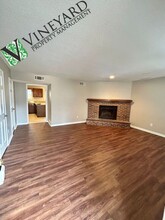 8040 Sand Wedge Cir in Kennesaw, GA - Building Photo - Building Photo