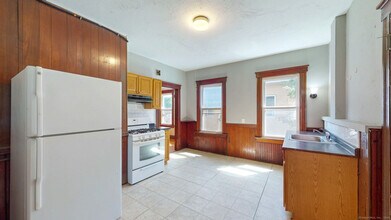 22 Webster St in Meriden, CT - Building Photo - Building Photo