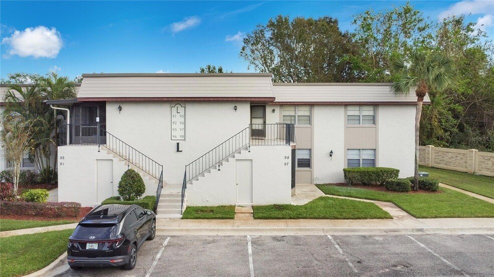 97 Windtree Ln, Unit 104 in Winter Garden, FL - Building Photo
