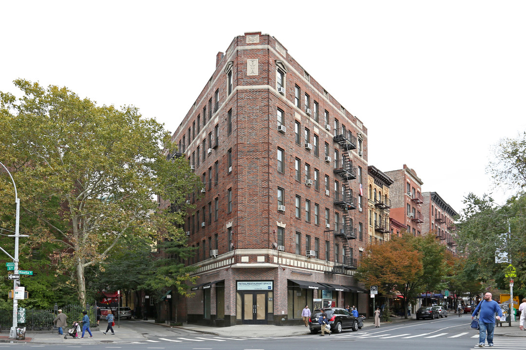 205-209 Bleecker St in New York, NY - Building Photo