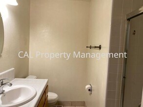 1600 Memorial Dr in Hollister, CA - Building Photo - Building Photo