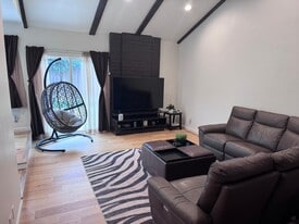 7185 Via Colina in San Jose, CA - Building Photo