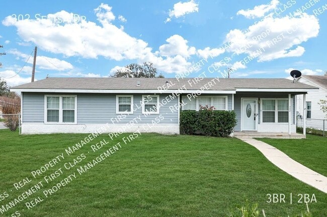 property at 302 Senisa Dr