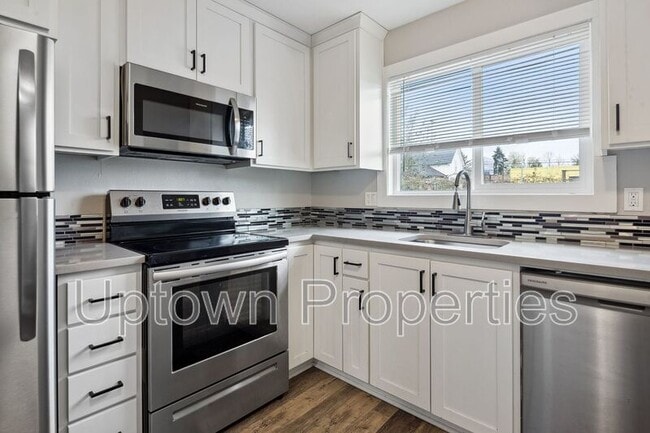 property at 8043 NE Flanders St