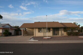 11014 W Cheryl Dr in Sun City, AZ - Building Photo - Building Photo